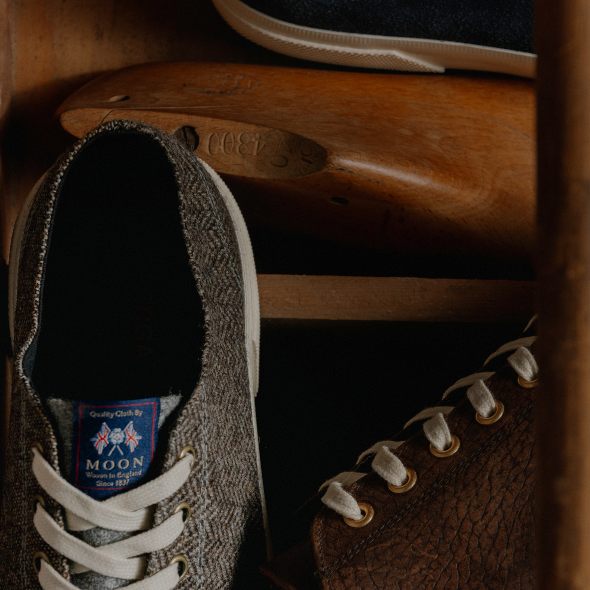 Superga: Artifact & Suede Leather, suede and wool for a Superga winter.