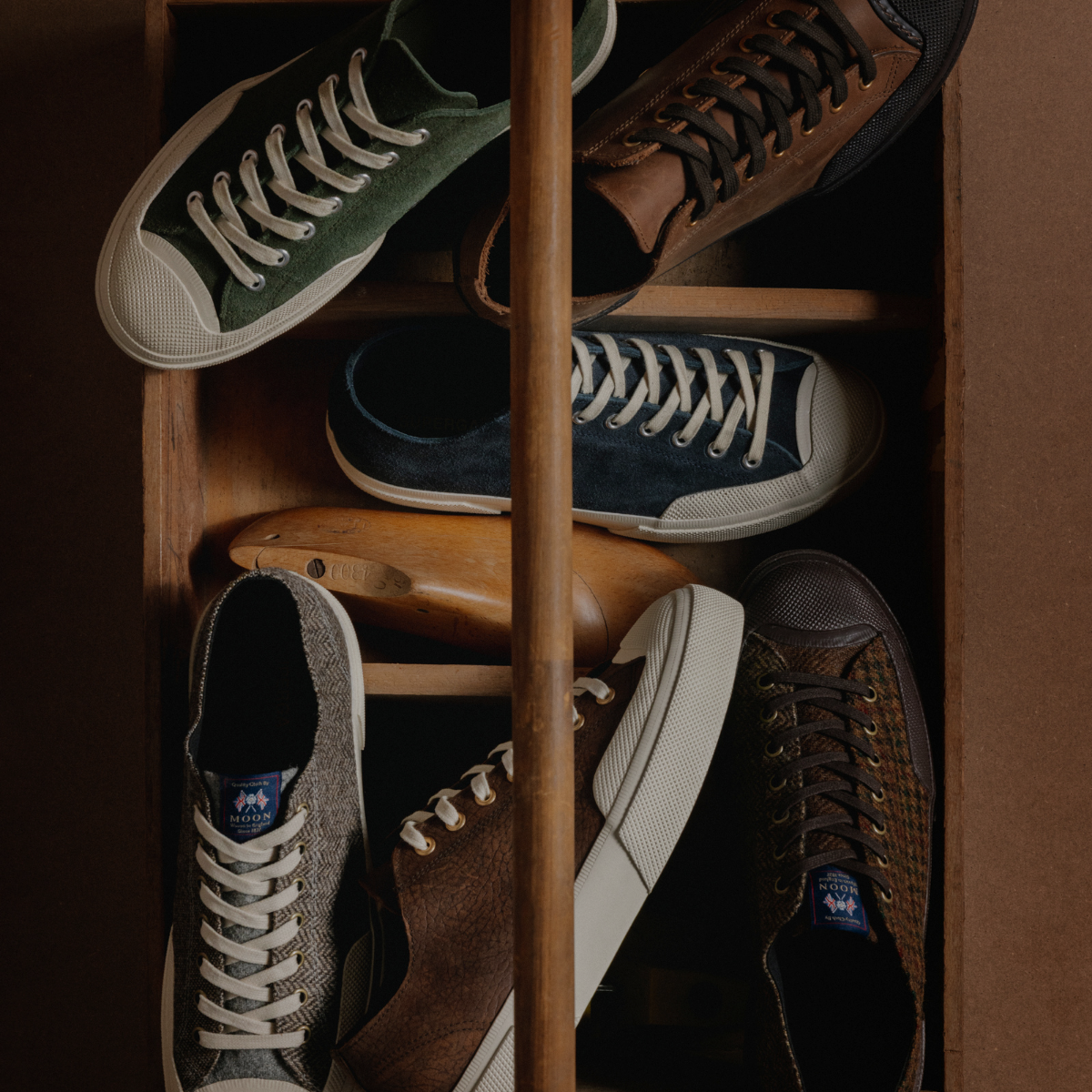 Superga: Artifact & Suede Leather, suede and wool for a Superga winter.