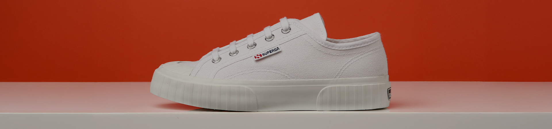 Superga: Single's Day 22% de descuento en una selección especial