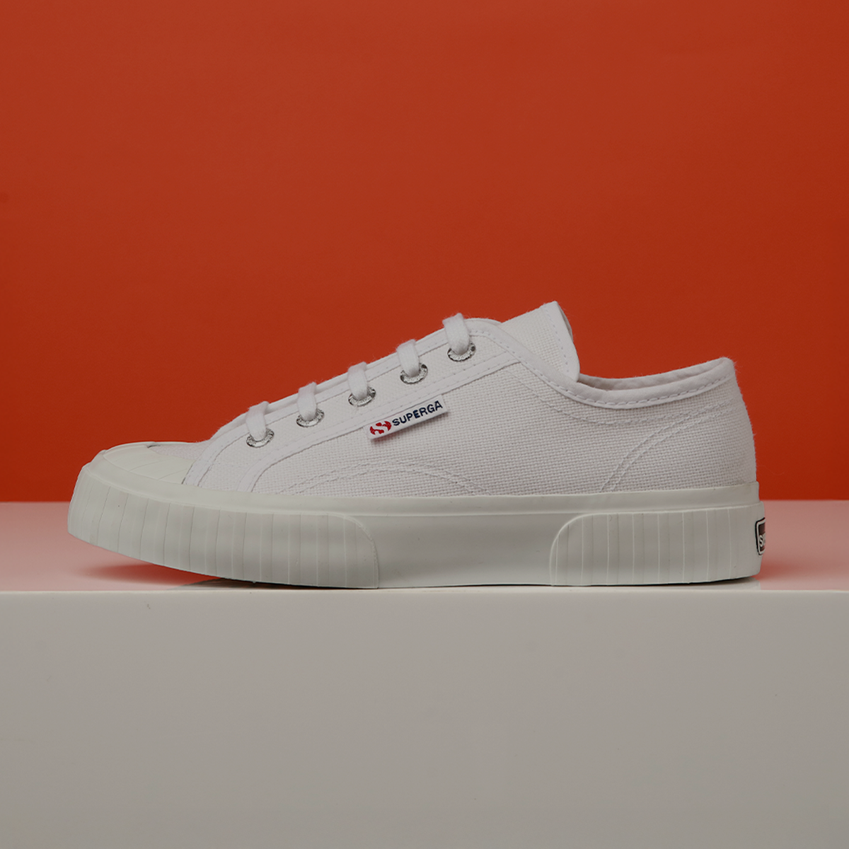 Superga: Single's Day 22% de descuento en una selección especial