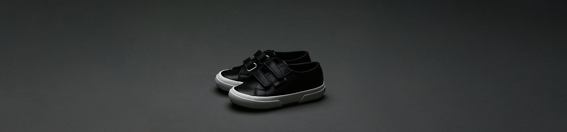 Superga: Superga Black Days Discover the best deals of the year