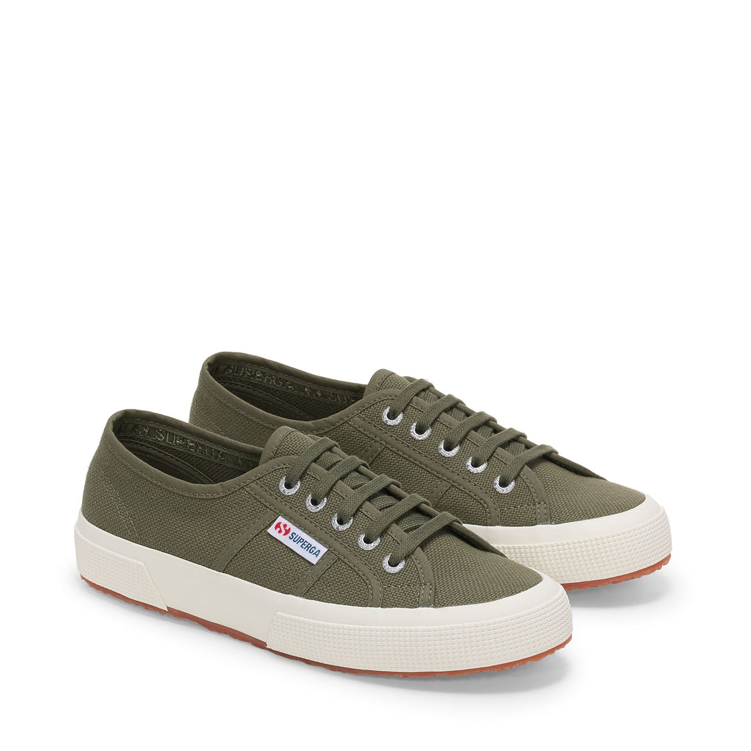 Classic Unisex Sneakers in Green with Cotton Upper main