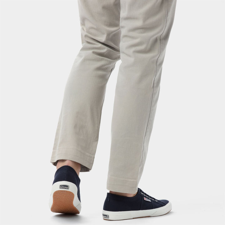 Baskets unisexes classiques bleu marine avec tige en coton 7