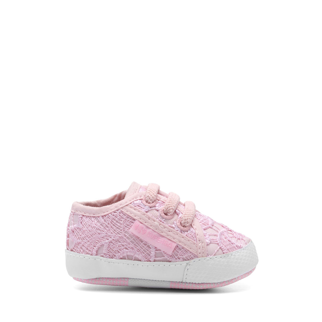 Sneakers basse rosa da bambina con tomaia in pizzo macramè 01