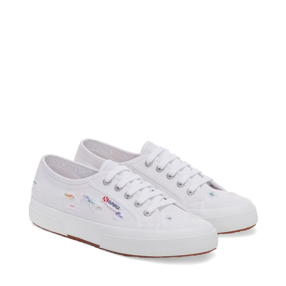 Le Superga Woman 2750 RIPPED MULTICOLOR COTTON Low Cut WHITE-MULTICOLOR SHADED PRINT Dressed Front (jpg Rgb)	