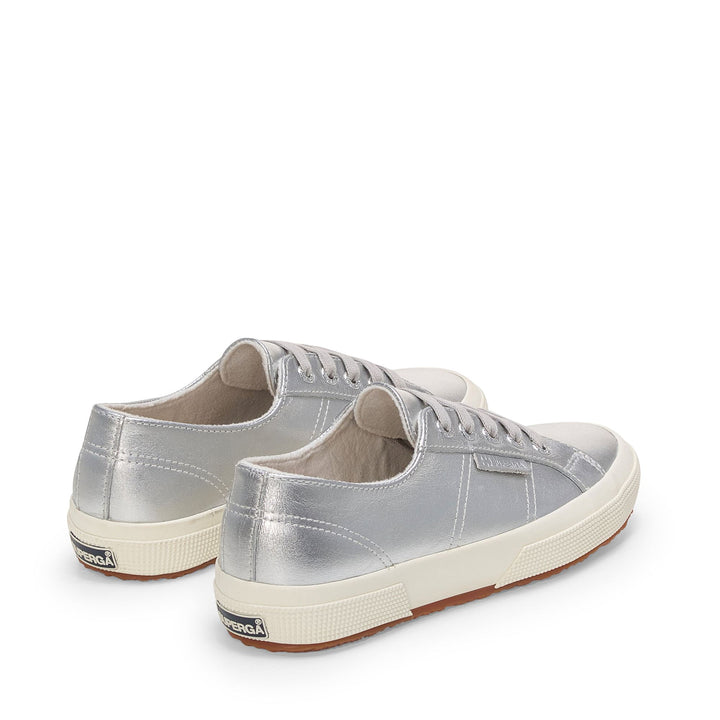 Klassische silberne Damen-Sneaker mit Obermaterial aus Leder 3