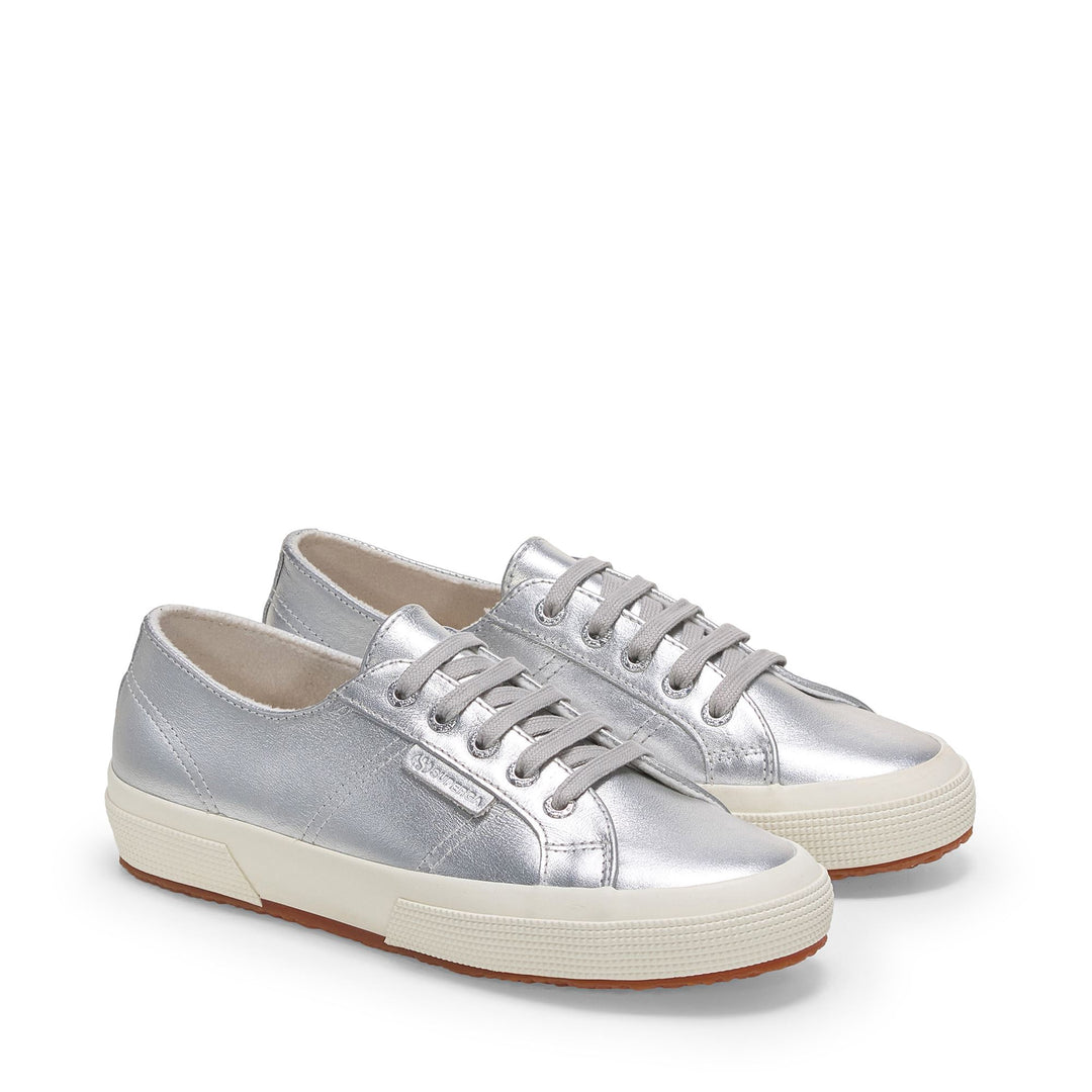 Klassische silberne Damen-Sneaker mit Obermaterial aus Leder main