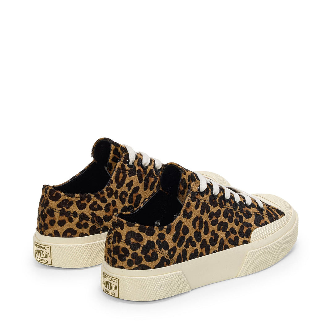 Unisex Leopard Print Low Cut Sneakers with Leather Upper main