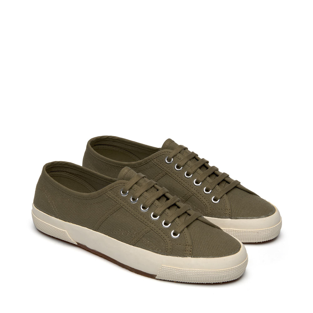 Sneakers unisex verdi con tomaia in cotone 02