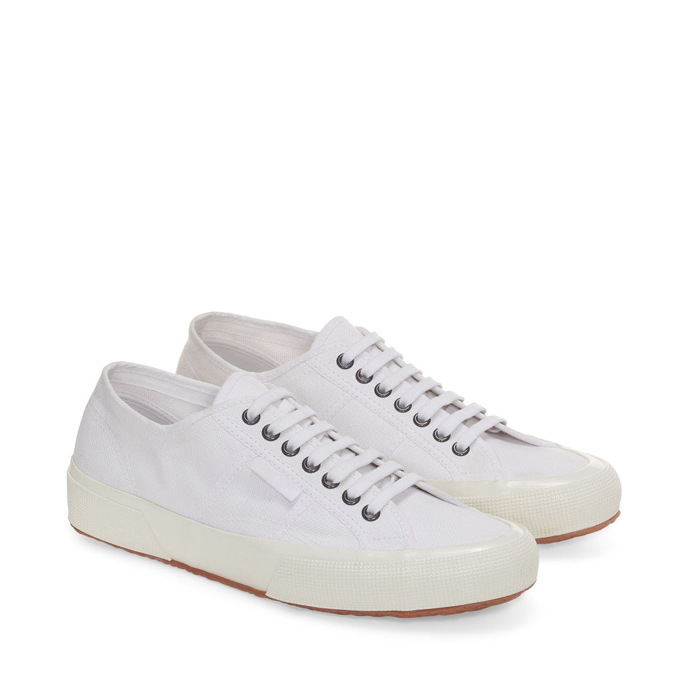 Sneakers basse unisex bianche con tomaia in cotone 02