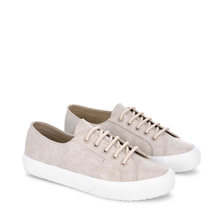 Le Superga Woman 2750 SYNTHETIC LIZARD Low Cut BEIGE GESSO-WHITE Dressed Front (jpg Rgb)	