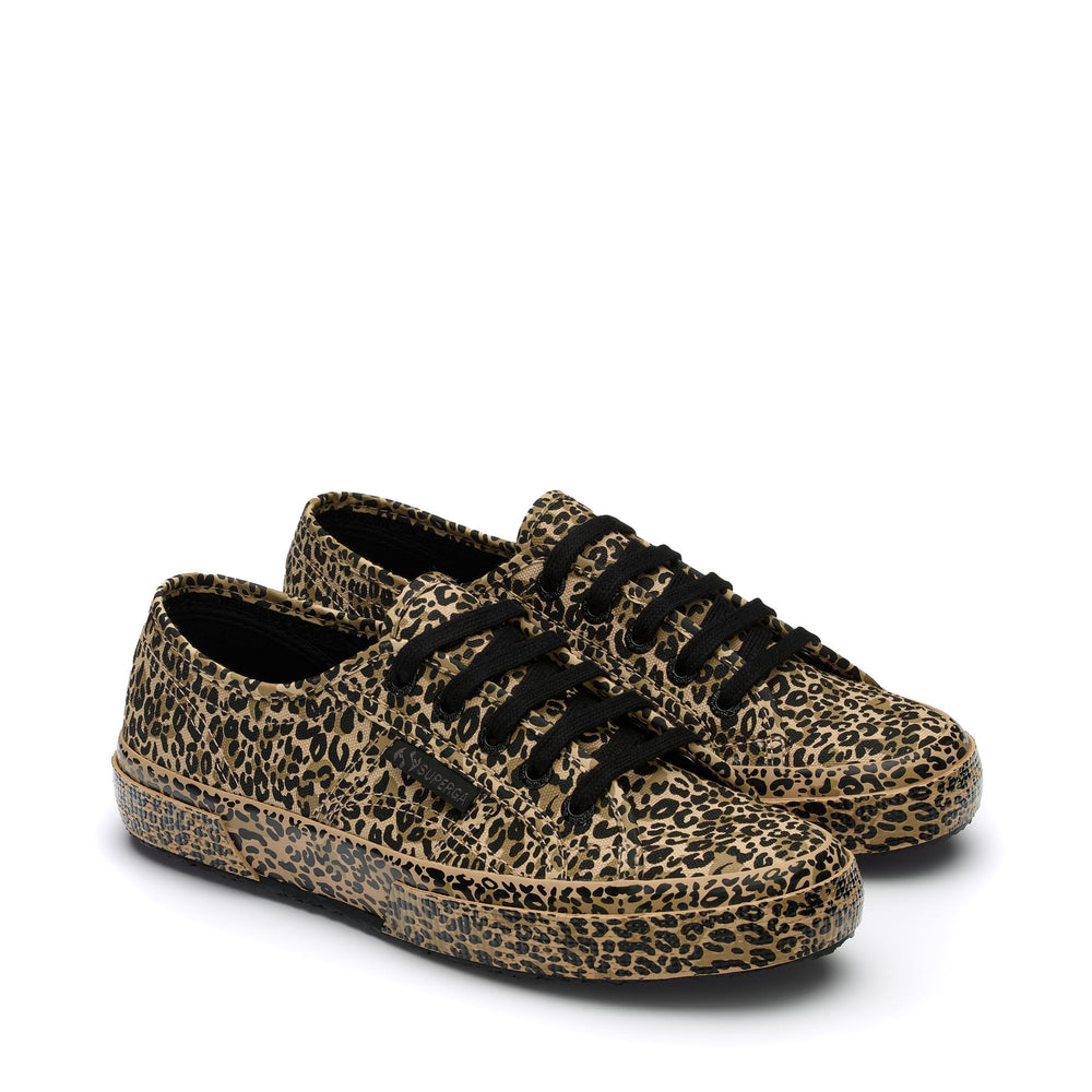 Le Superga Woman 2750 MICRO LEOPARD ALL OVER Low Cut MICRO LEOPARD-BLACK Dressed Front (jpg Rgb)	