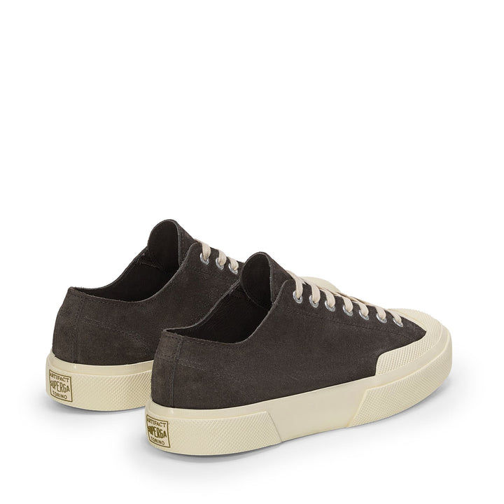 Unisex Grey Low Cut Sneakers with Suede Upper 3