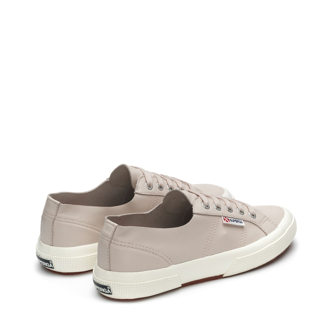 Le Superga Woman 2750 UNLINED NAPPA Sneaker PINK ALMOND-SILVER-FAVORIO Dressed Side (jpg Rgb)		