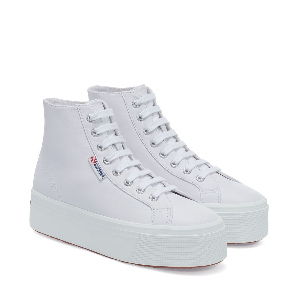 Zapatillas blancas ópticas con plataforma para mujer y parte superior de piel napa 02