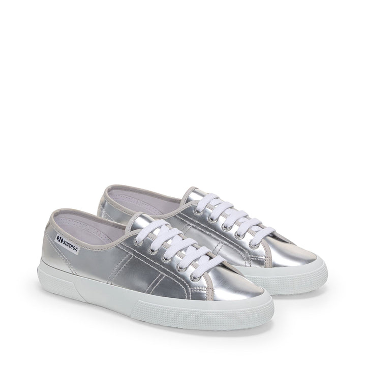 Woman's Low Cut Silver Sneakers with Synthetic Upper 2