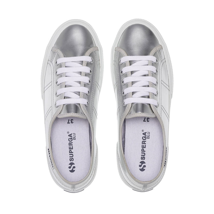 Woman's Low Cut Silver Sneakers with Synthetic Upper 4