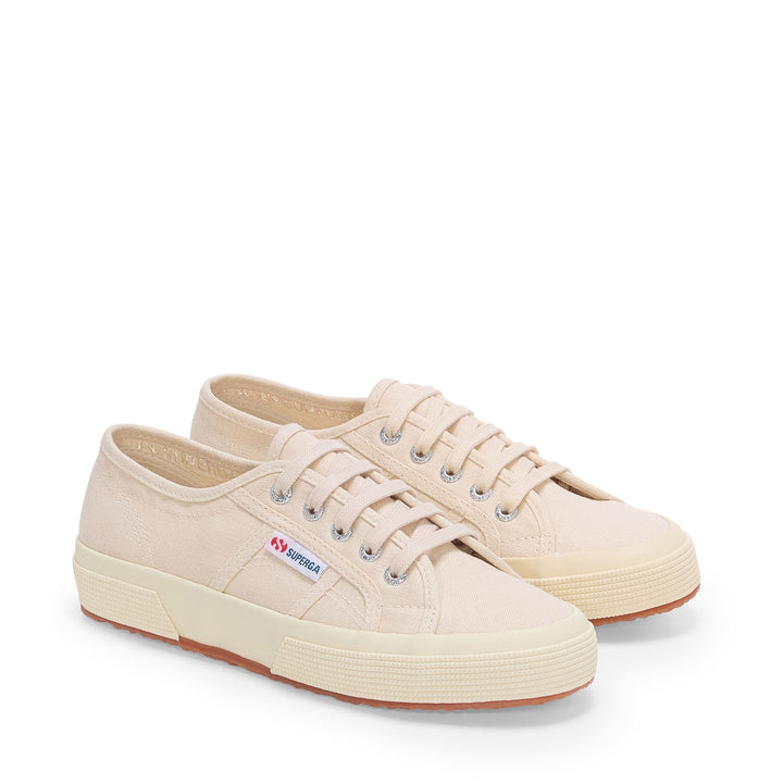 Unisex-Sneaker in Beige mit niedrigem Schaft und Obermaterial aus Leinen 2
