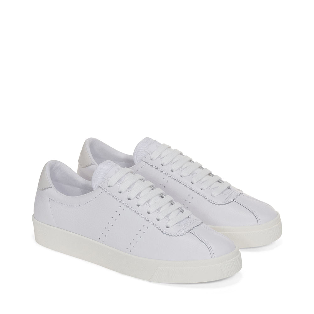 Sneakers Unisex 2843 CLUB S COMFORT LEATHER Low Cut WHITE-FAVORIO Dressed Front (jpg Rgb)	