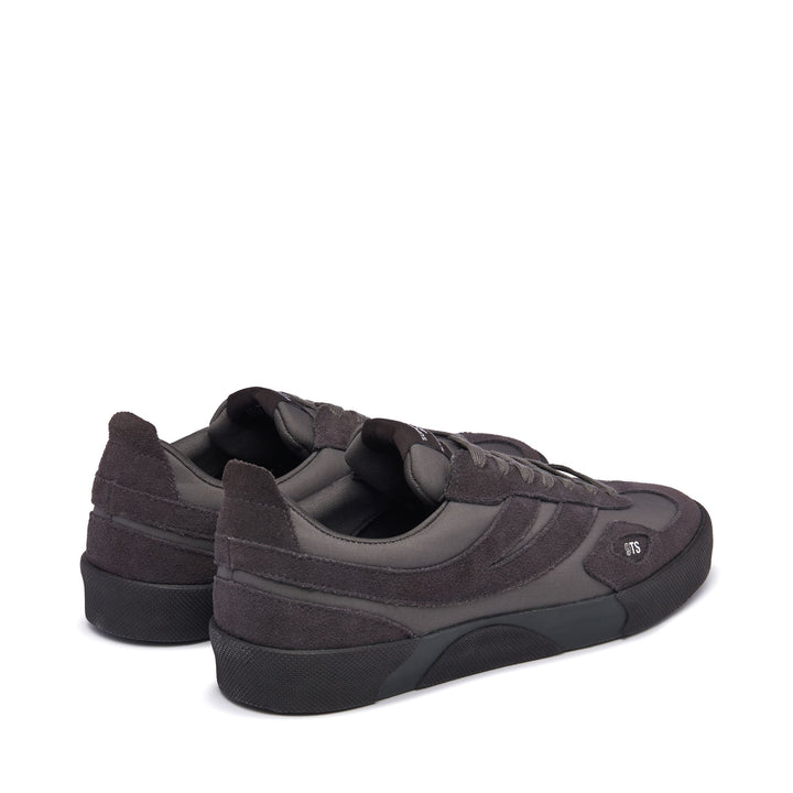 Zapatillas bajas unisex grises con parte superior de ante y nailon 3