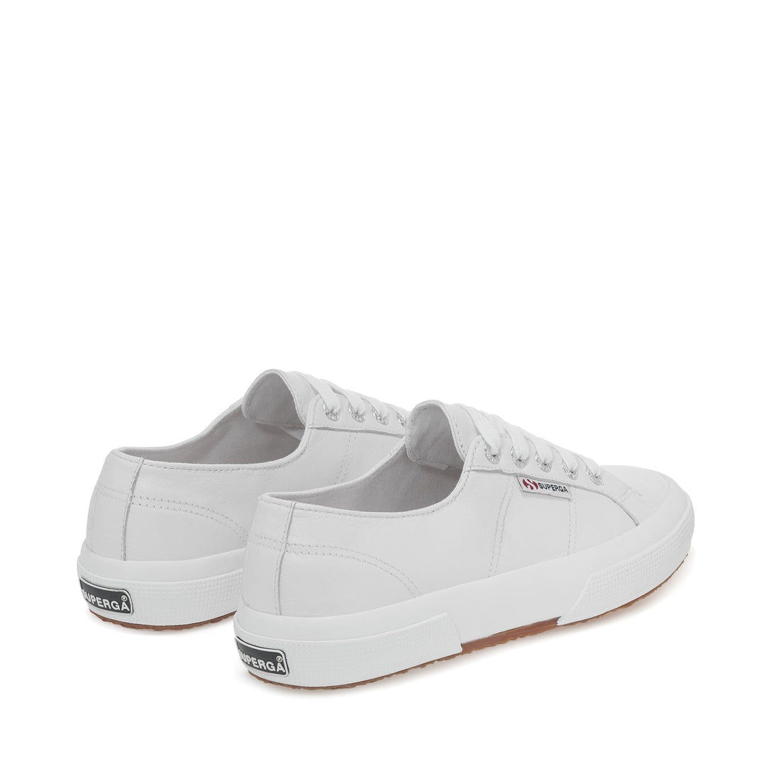 Le Superga Unisex 2750 NAPPA Sneaker OPTICAL WHITE Dressed Side (jpg Rgb)		