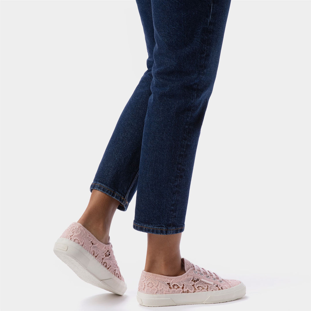 Woman's Classic Pink Sneakers with Cotton Upper main