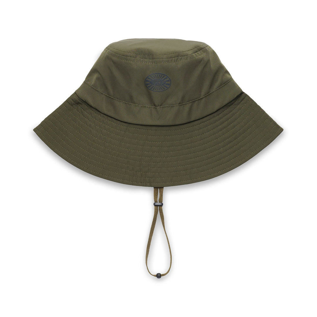 Cappello da pescatore verde unisex con cinturino regolabile sul mento 01