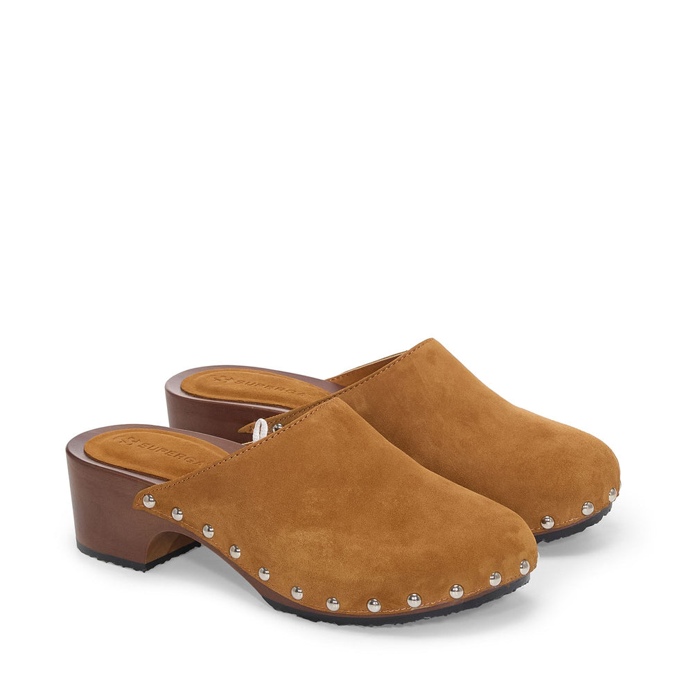 Zuecos de tacón alto para mujer, color marrón con parte superior de ante. 02