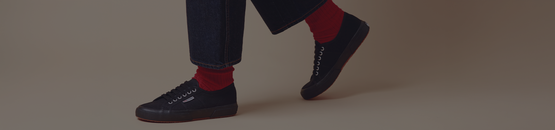 Superga: Accédez en avant-première au Black Friday