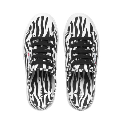 Le Superga Unisex 2750 PRINT Sneaker BIG ZEBRA-WHITE BLACK Dressed Back (jpg Rgb)		