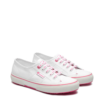 Le Superga Woman 2750 BARBIE CLASSIC Low Cut WHITE - PINK Dressed Front (jpg Rgb)	