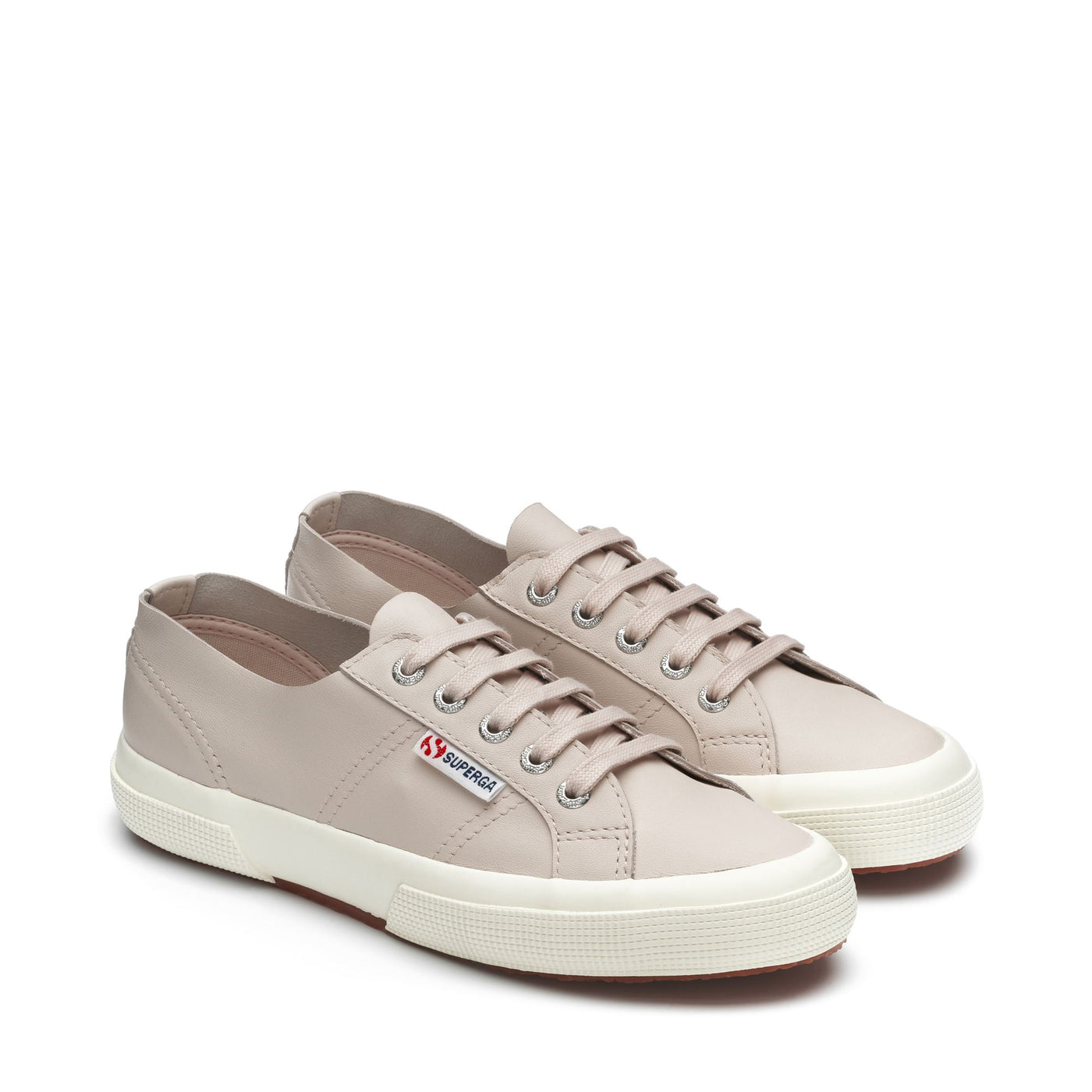 Le Superga Woman 2750 UNLINED NAPPA Sneaker PINK ALMOND-SILVER-FAVORIO Dressed Front (jpg Rgb)	