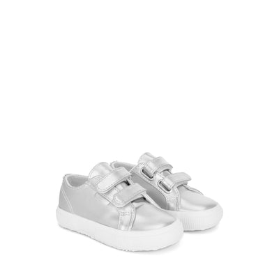 Le Superga Girl 2750 KIDS STRAPS FAUX LEATHER GLITTER Sneaker GREY SILVER Dressed Front (jpg Rgb)	