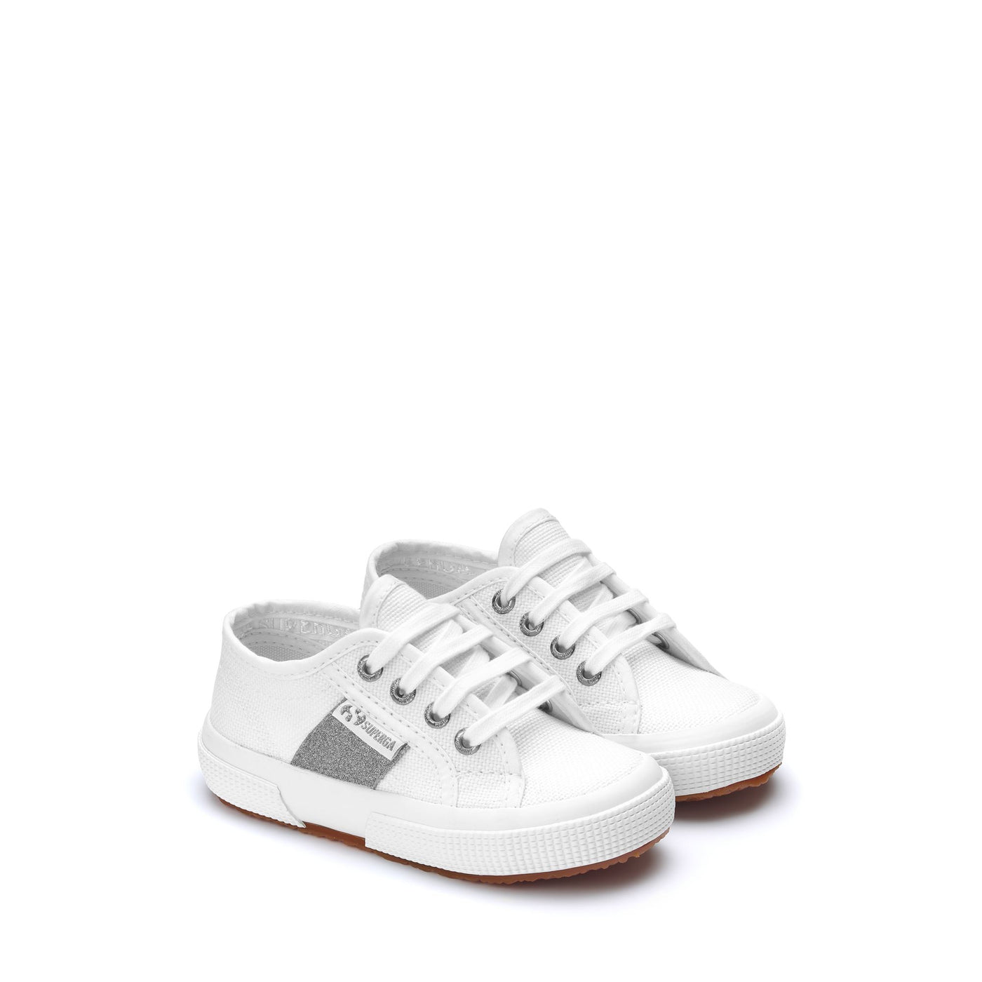 Le Superga Girl 2750 KIDS PATCHES GLITTER Sneaker WHITE-SILVER Dressed Front (jpg Rgb)	